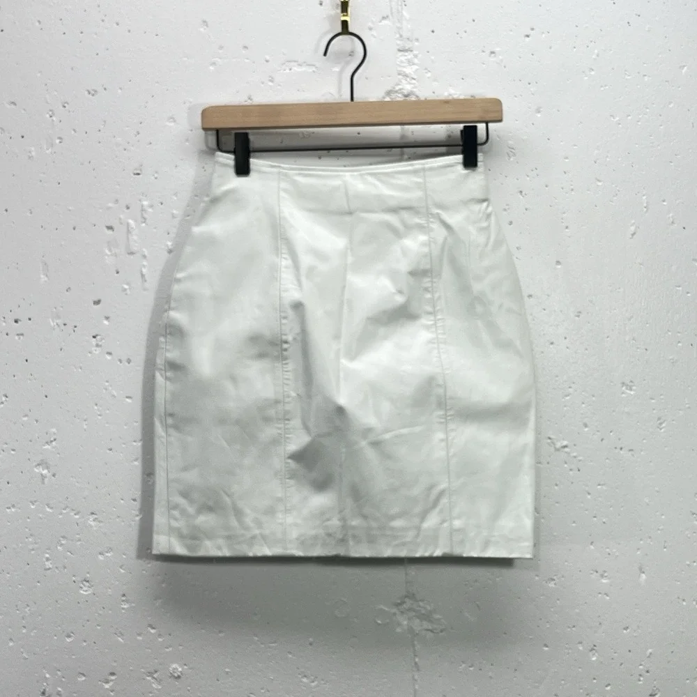 Byrnes‎ Baker Womens Size 8 White 100% Leather Pencil Skirt VTG